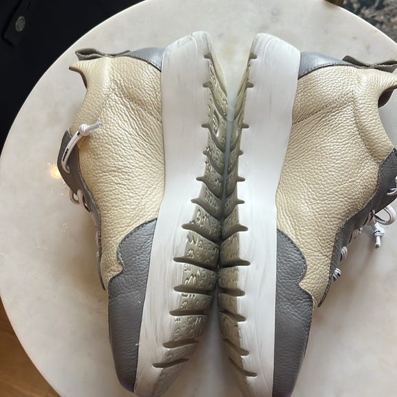 Wonders Tennis Shoes - Picture 2 of 5